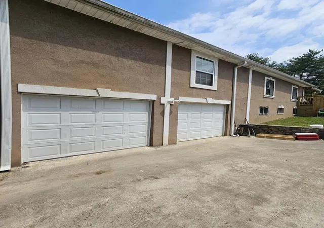 Photo 3 of Single family home for sale at 1113 Rockway Dr, Chattanooga, TN 37411 | MLS# 1538638 | Listing updated on 2026-09-08