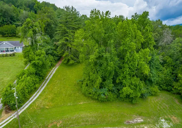 Photo 2 of Land for sale at 9059 Daisy Dallas Rd, Soddy Daisy, TN 37379 | MLS# 1538640 | Listing updated on 2026-07-13
