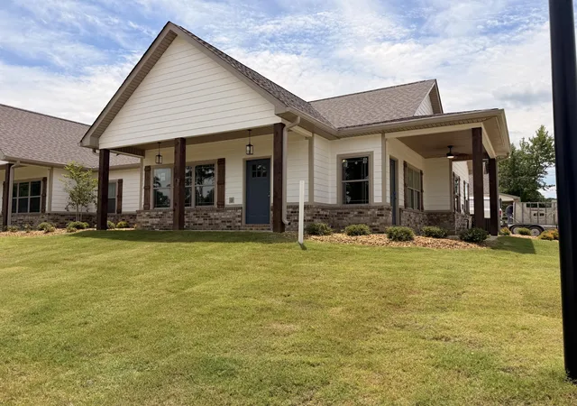 Homes for sale in Chatsworth, GA | 88 Maddox Ln, Chatsworth, GA 30705 | MLS# 1538648