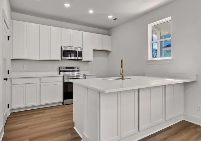 Photo 2 of Townhouse for sale at 3712 Abraham St, Chattanooga, TN 37410 | MLS# 1538713 | Listing updated on 2026-07-27
