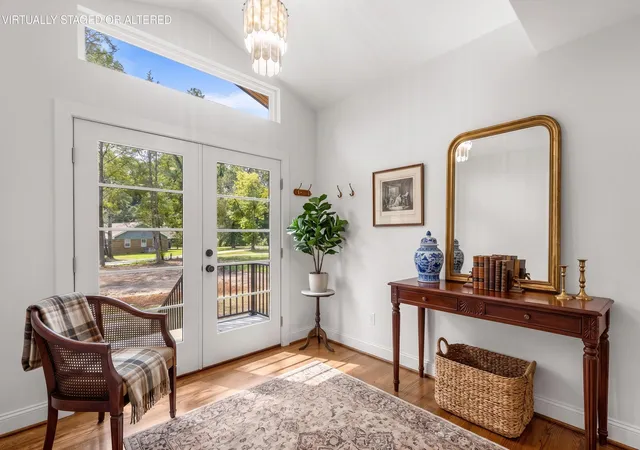 Photo 3 of Single family home for sale at 609 Albert Rd, Signal Mountain, TN 37377 | MLS# 1539467 | Listing updated on 2026-08-31