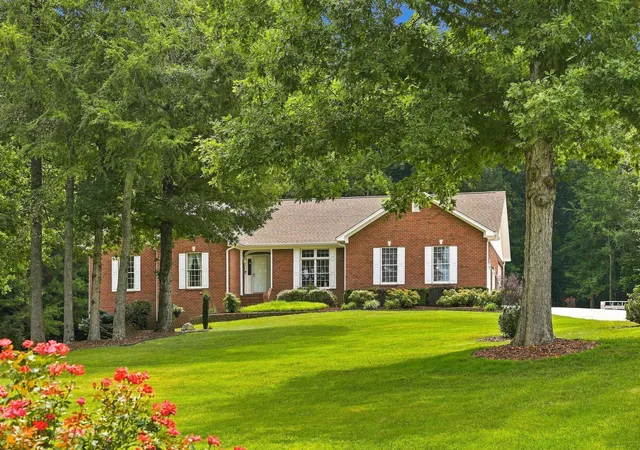 Photo 3 of Sale Pending at 382 Bridgewater Dr, Mc Donald, TN 37353 | MLS# 1541685 | Listing updated on 2026-09-16