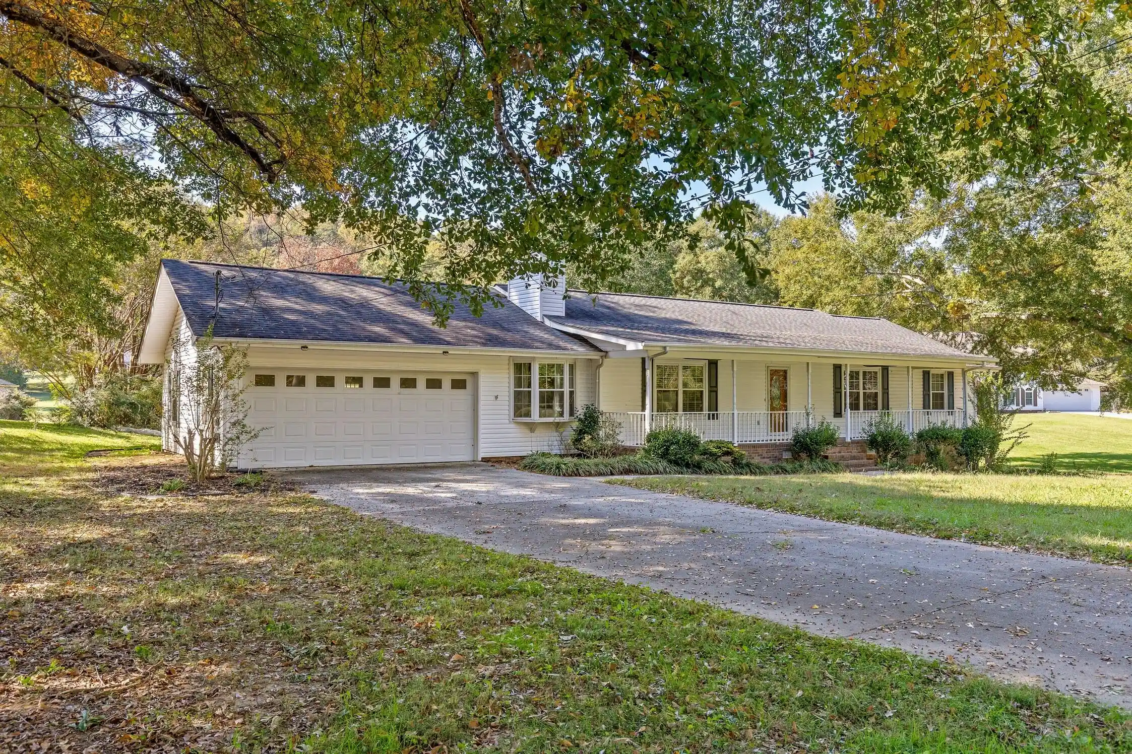 Single family home for sale at 595 Avondale Dr, Rocky Face, GA 30740 | MLS# 1540067