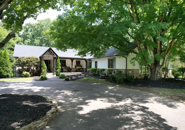 Photo 1 of Single family home for sale at 1245 Weeks Dr Ne, Cleveland, TN 37312 | MLS# 1541521 | Listing updated on 2026-09-04