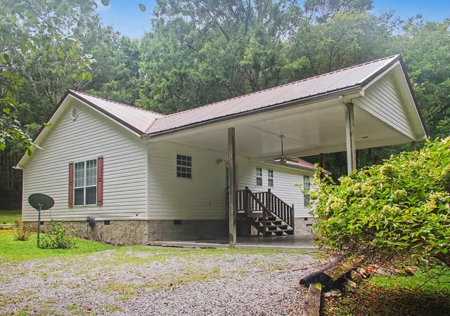 Photo 3 of Single family home for sale at 128 Punkin Ln, La Fayette, GA 30728 | MLS# 1541658 | Listing updated on 2026-09-28