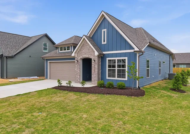 Photo 2 of Sale Pending at 1557 Storyvale Ln, Hixson, TN 37343 | MLS# 1541283 | Listing updated on 2026-08-28