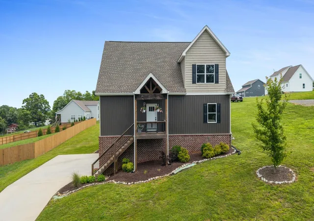 Photo 1 of Single family home for sale at 155 Surrey Ln Ne, Cleveland, TN 37312 | MLS# 1541469 | Listing updated on 2026-09-12