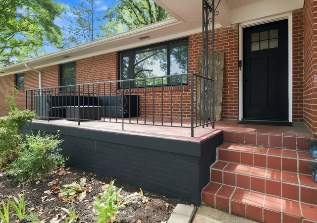 Photo 2 of Single family home for sale at 4512 Paw Trl, Chattanooga, TN 37416 | MLS# 1541588 | Listing updated on 2026-09-04