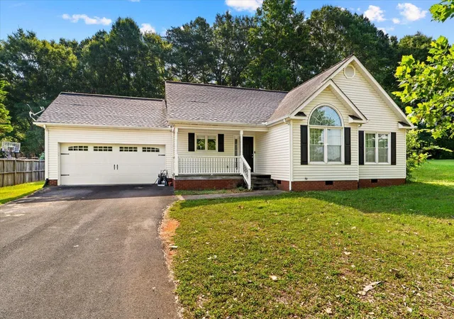 Photo 1 of Single family home for sale at 1678 Treadwell Rd, Chatsworth, GA 30705 | MLS# 1541825 | Listing updated on 2026-09-09