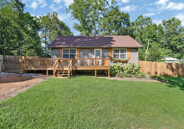 Photo 1 of Sale Pending at 335 Bob White Dr, Crossville, TN 38555 | MLS# 1541474 | Listing updated on 2026-09-02