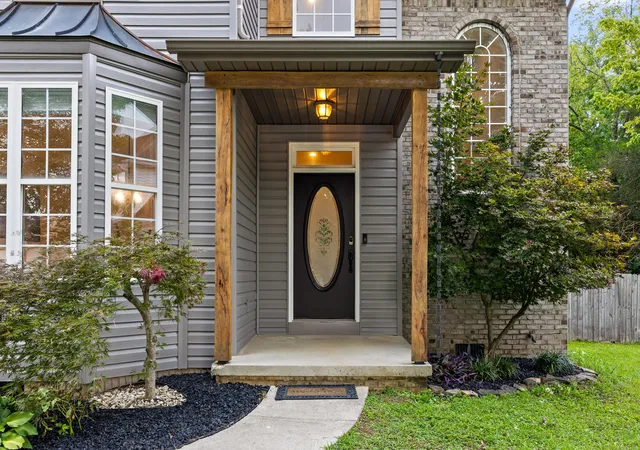 Photo 2 of Single family home for sale at 9667 Ashton View Dr, Chattanooga, TN 37421 | MLS# 1541452 | Listing updated on 2026-09-13