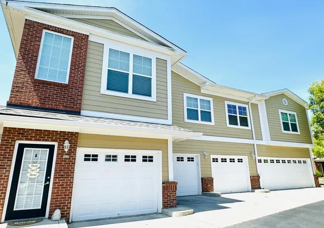 Photo 2 of Condo for sale at 2206 Regency Ct, Chattanooga, TN 37421 | MLS# 1541332 | Listing updated on 2026-08-25