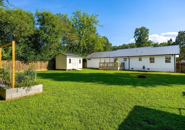 Photo 4 of Sale Pending at 6003 Shirley Pond Rd, Harrison, TN 37341 | MLS# 1541472 | Listing updated on 2026-09-28