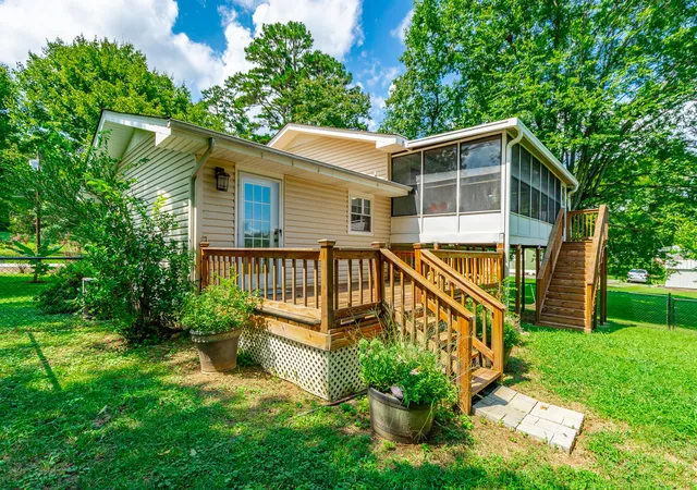 Photo 2 of Single family home for sale at 710 Ogrady Dr, Chattanooga, TN 37419 | MLS# 1541480 | Listing updated on 2026-08-26