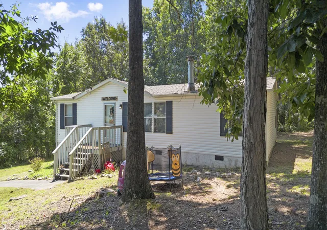 Photo 3 of Single family home for sale at 210 W Meadows Ln Ne, Cleveland, TN 37312 | MLS# 1541426 | Listing updated on 2026-09-21