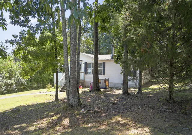 Photo 4 of Single family home for sale at 210 W Meadows Ln Ne, Cleveland, TN 37312 | MLS# 1541426 | Listing updated on 2026-09-21