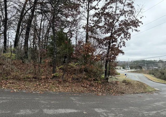 Land for sale at 3991 Knollwood Ter, Chattanooga, TN 37415 | MLS# 1541424