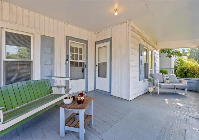 Photo 4 of Single family home for sale at 2001 Cooley St, Chattanooga, TN 37406 | MLS# 1541532 | Listing updated on 2026-08-26