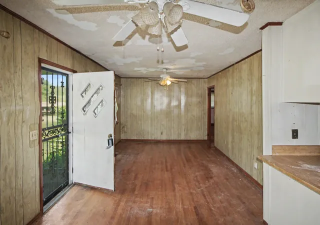Photo 4 of Sale Pending at 811 Lynn Ln, Rossville, GA 30741 | MLS# 1541671 | Listing updated on 2026-08-31