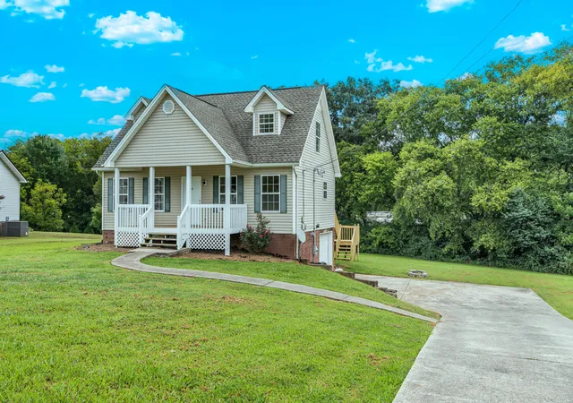 Photo 2 of Sale Pending at 129 Apple Valley Ct Ne, Charleston, TN 37310 | MLS# 1541448 | Listing updated on 2026-09-12