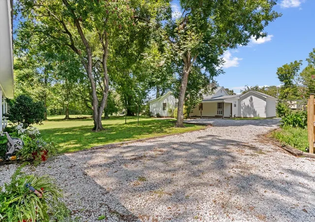 Photo 4 of Single family home for sale at 202 Jordan St, Tunnel Hill, GA 30755 | MLS# 1541602 | Listing updated on 2026-09-11