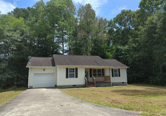 Photo 1 of Single family home for sale at 1113 Magnolia St, La Fayette, GA 30728 | MLS# 1541517 | Listing updated on 2026-09-30
