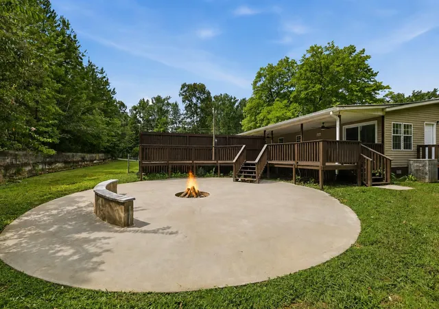 Photo 1 of Single family home for sale at 10632 Card Rd, Soddy Daisy, TN 37379 | MLS# 1541486 | Listing updated on 2026-09-17