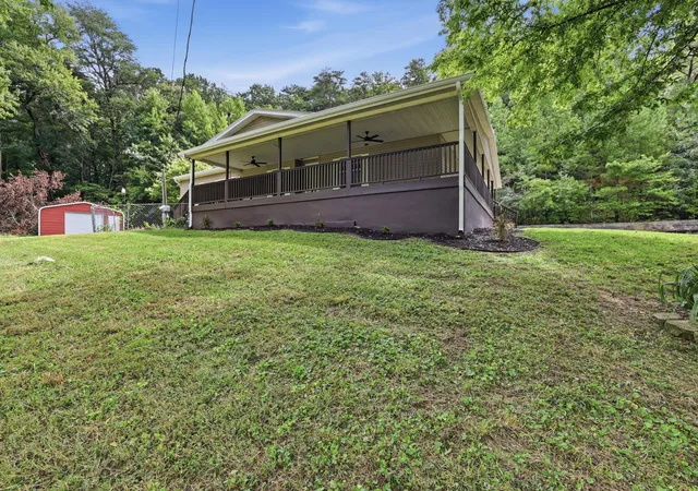 Photo 3 of Single family home for sale at 10632 Card Rd, Soddy Daisy, TN 37379 | MLS# 1541486 | Listing updated on 2026-09-17