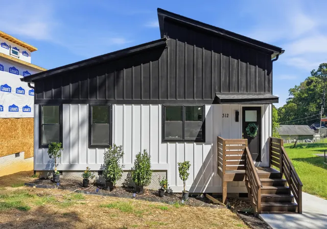 Photo 1 of Single family home for sale at 312 Talley Rd, Chattanooga, TN 37411 | MLS# 1541489 | Listing updated on 2026-09-14