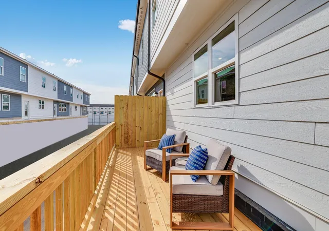 Photo 3 of Townhouse for sale at 3390 Aberdeen Row #47, Chattanooga, TN 37410 | MLS# 1541522 | Listing updated on 2026-09-14