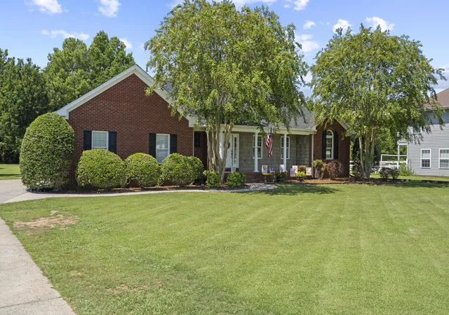 Photo 3 of Single family home for sale at 94 Chandler'S Ridge Dr, Chatsworth, GA 30705 | MLS# 1541540 | Listing updated on 2026-09-28