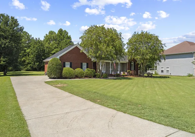 Photo 4 of Single family home for sale at 94 Chandler'S Ridge Dr, Chatsworth, GA 30705 | MLS# 1541540 | Listing updated on 2026-09-28