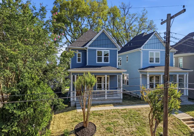 Photo 2 of Single family home for sale at 1511 Chamberlain Ave, Chattanooga, TN 37404 | MLS# 1541571 | Listing updated on 2026-09-15