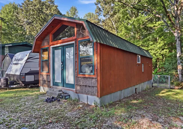 Photo 3 of Single family home for sale at 6731 N Ga 301 Hwy, Trenton, GA 30752 | MLS# 1541809 | Listing updated on 2026-09-10