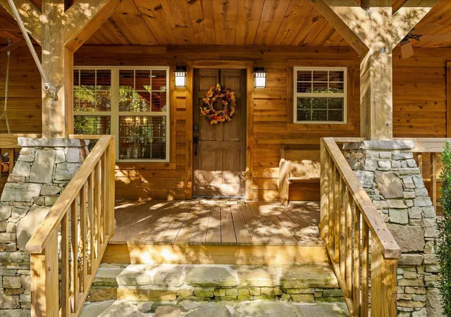 Photo 4 of Single family home for sale at 611-5 Cove Rd, Mentone, AL 35984 | MLS# 1541758 | Listing updated on 2026-09-02