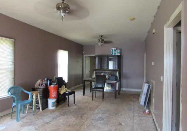 Photo 3 of Sale Pending at 2619 Carr St, Chattanooga, TN 37408 | MLS# 1541598 | Listing updated on 2026-10-14