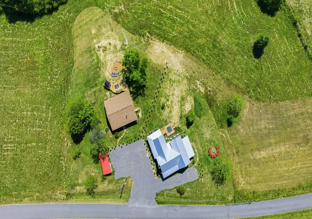 62nd image of 297 County Road 714, Valley Head, AL 35989 | MLS# 1541703