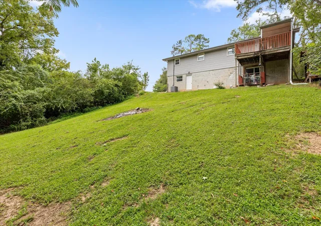 Photo 34 of Single family home for sale at 1128 Iris Dr, Rossville, GA 30741 | MLS# 1541626 | Listing updated on 2026-09-08