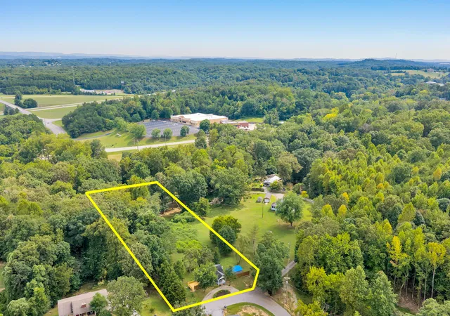 Photo 2 of Sale Pending at 11222 Mcgill Rd, Soddy Daisy, TN 37379 | MLS# 1541632 | Listing updated on 2026-08-31