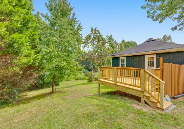 Photo 3 of Sale Pending at 11222 Mcgill Rd, Soddy Daisy, TN 37379 | MLS# 1541632 | Listing updated on 2026-08-31