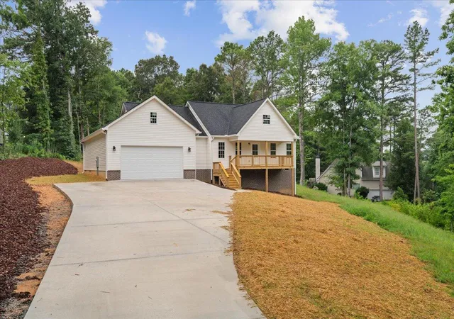Photo 2 of Single family home for sale at 210 Windwalker Dr, Cohutta, GA 30710 | MLS# 1541646 | Listing updated on 2026-09-02