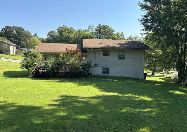 Photo 2 of Single family home for sale at 1630 Colorado St, Hixson, TN 37343 | MLS# 1541781 | Listing updated on 2026-08-30