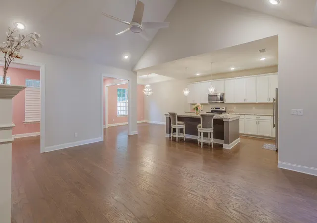 Photo 4 of Townhouse for sale at 930 Jackson Mill Dr, Hixson, TN 37343 | MLS# 1541739 | Listing updated on 2026-10-07