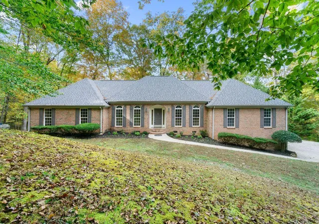 Single family home for sale at 800 Nickajack Lndg, South Pittsburg, TN 37380 | MLS# 1541705