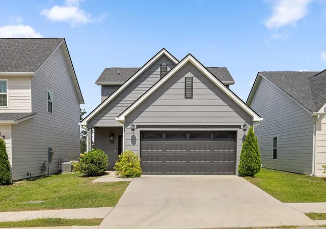 Photo 2 of Single family home for sale at 3976 Inlet Loop, Chattanooga, TN 37416 | MLS# 1541746 | Listing updated on 2026-09-14