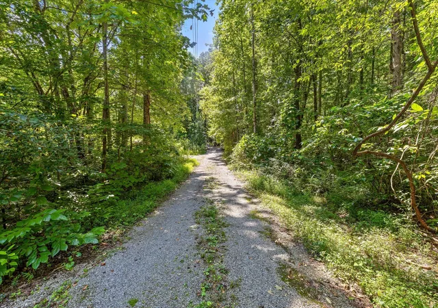 Photo 3 of Land for sale at 2223 Laurel St, Signal Mountain, TN 37377 | MLS# 1541804 | Listing updated on 2026-09-02