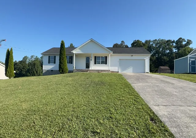 Photo 1 of Single family home for sale at 165 Pinewood Dr, Rock Spring, GA 30739 | MLS# 1541723 | Listing updated on 2026-08-30