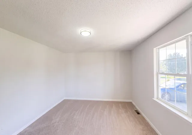 Photo 3 of Single family home for sale at 165 Pinewood Dr, Rock Spring, GA 30739 | MLS# 1541723 | Listing updated on 2026-08-30