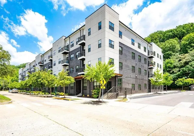 Photo 1 of Condo for sale at 782 Riverfront Pkwy #309, Chattanooga, TN 37402 | MLS# 1541864 | Listing updated on 2026-09-01