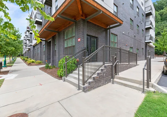 Photo 2 of Condo for sale at 782 Riverfront Pkwy #309, Chattanooga, TN 37402 | MLS# 1541864 | Listing updated on 2026-09-01